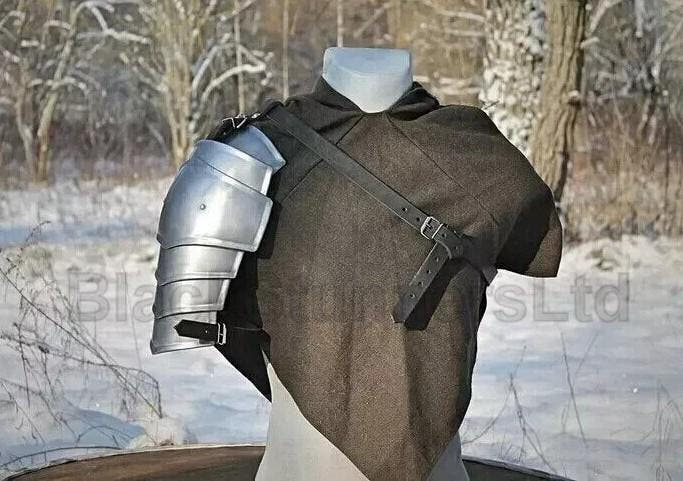 Medieval Layered Steel Single Shoulder Pauldron - product photo 1